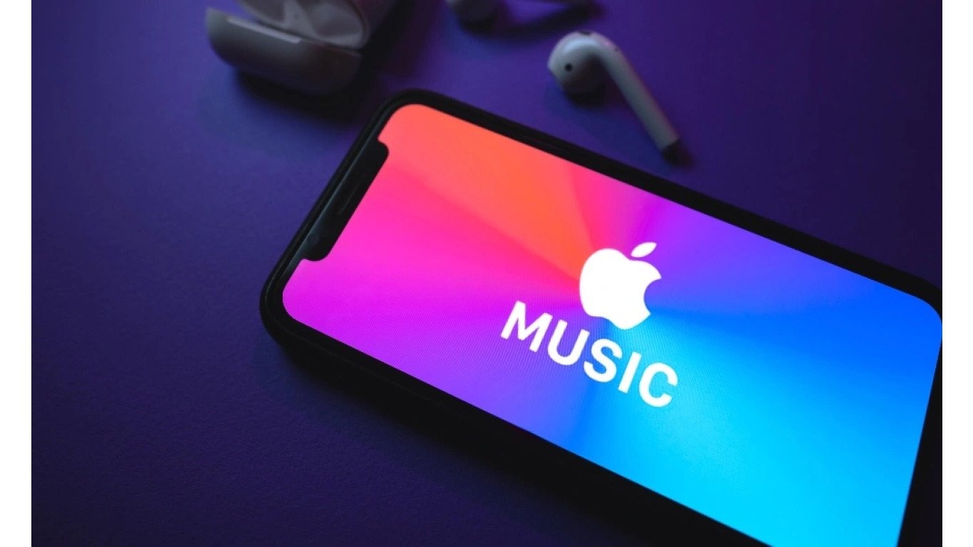 Как оплатить подписку Apple Music в России в 2026 году?